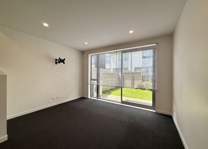  at 13 Te Ara O Ripeka Wharawhara, Petone, Lower Hutt, Wellington