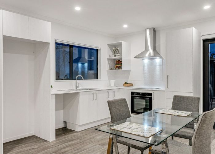  at 24 Watchfield Close, Mangere, Manukau City, Auckland