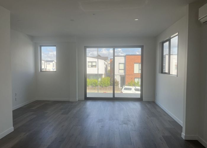  at 34 Hea Road, Hobsonville, Waitakere City, Auckland