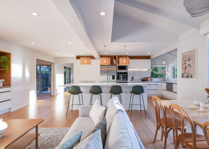  at 22 Woodfern Crescent, Titirangi, Auckland