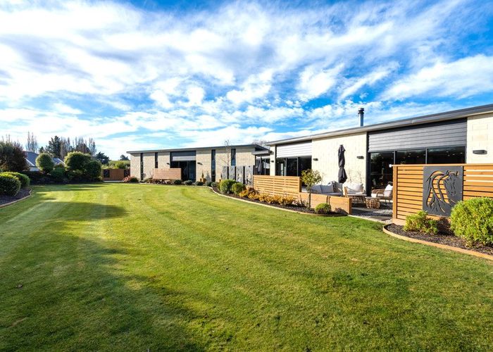  at 24 Mallard Drive, Waihola, Clutha, Otago