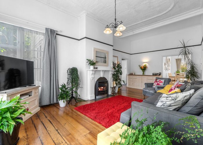  at 92 Wellington Street, Hamilton East, Hamilton, Waikato