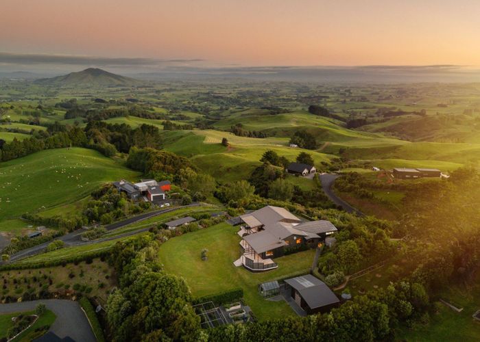  at 8 Tiwarawara Lane, Puketotara, Te Awamutu