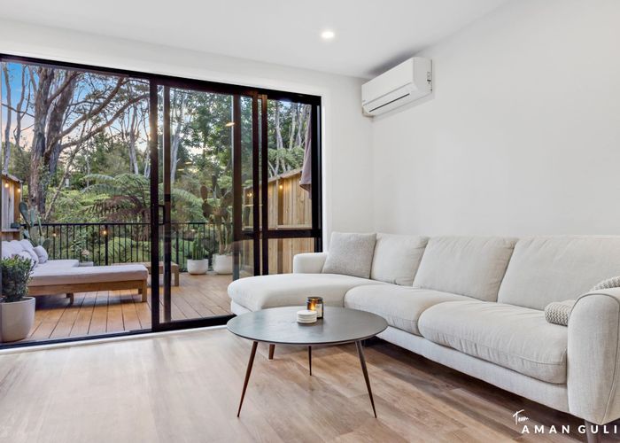  at 33 Tokai Place, Glen Eden, Waitakere City, Auckland