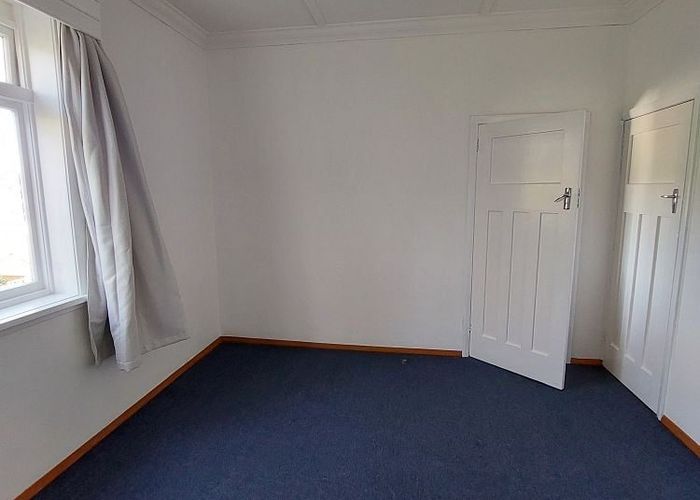  at 2/70 Melbourne Road, Island Bay, Wellington, Wellington