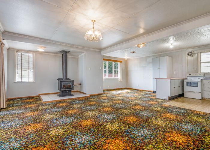  at 18 Freyberg Street, Roslyn, Palmerston North
