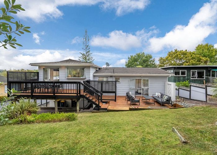  at 53 Lynden Avenue, Hillcrest, Auckland