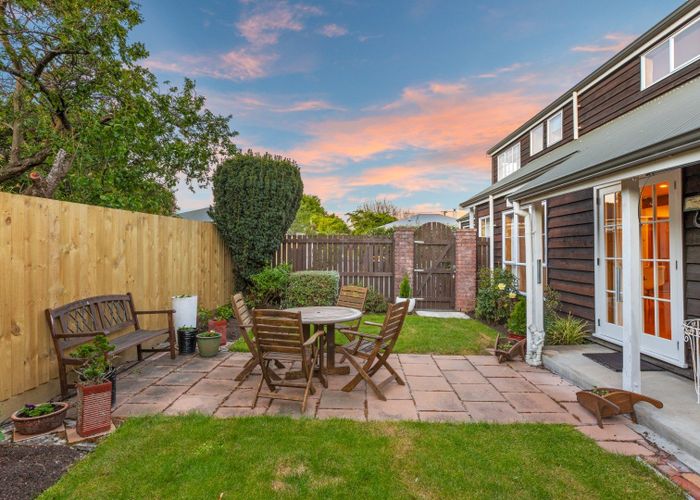  at 2/43 Cashmere View Street, Somerfield, Christchurch City, Canterbury