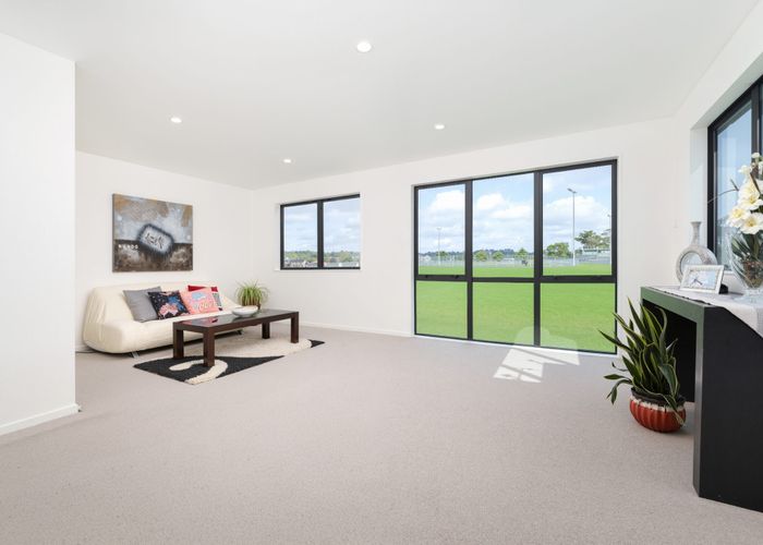  at 17D Bahari Drive, Ranui, Waitakere City, Auckland