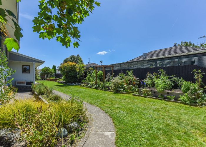  at 8 Bryant Road, Brightwater, Brightwater