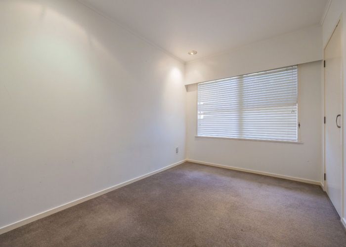  at 54 Nile Road, Milford, North Shore City, Auckland