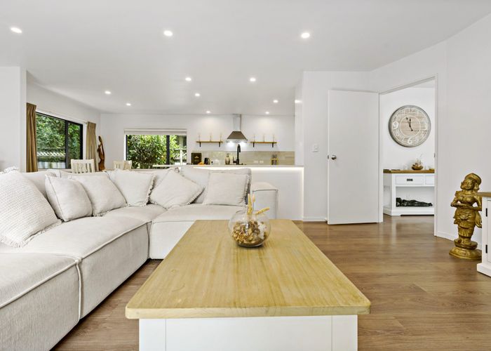  at 11D Langana Avenue, Browns Bay, Auckland