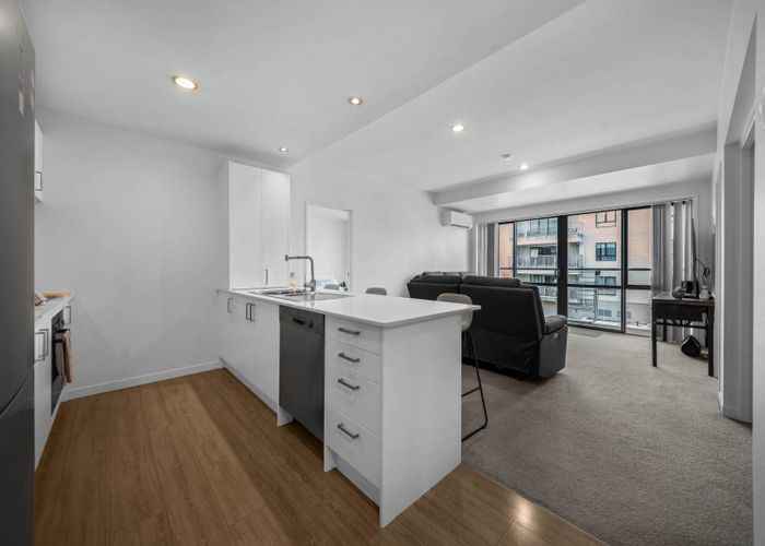  at 103/136 Stancombe Road, Flat Bush, Manukau City, Auckland