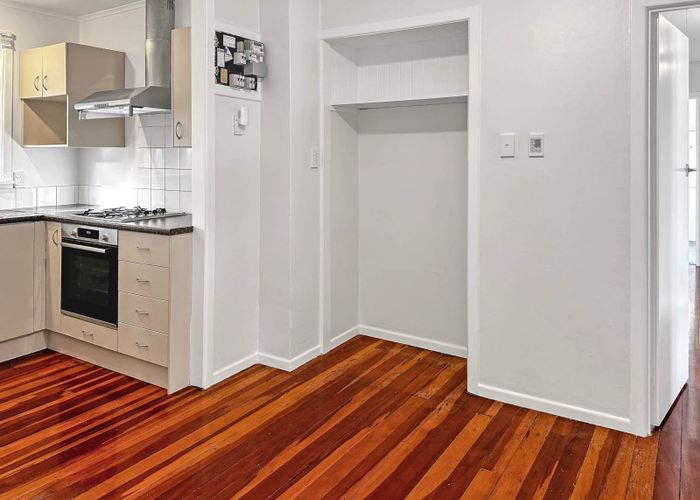  at 52 Kings Road, Three Kings, Auckland City, Auckland