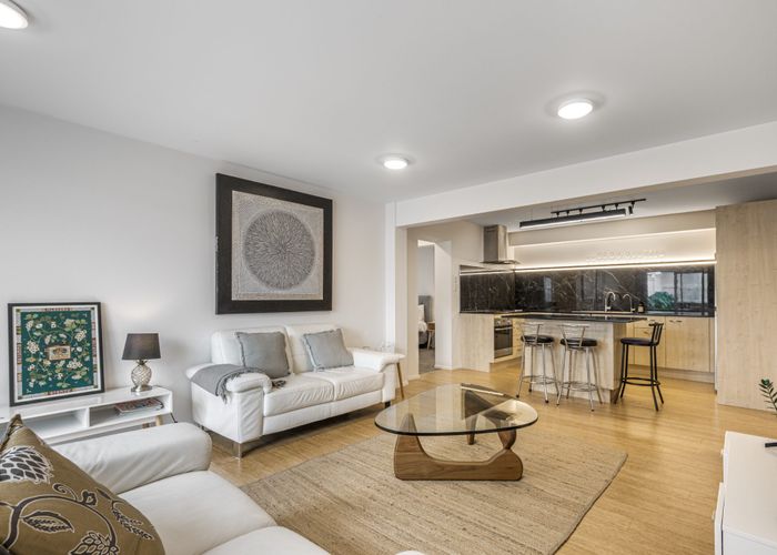  at 1/68 Ruawai Road, Mount Wellington, Auckland