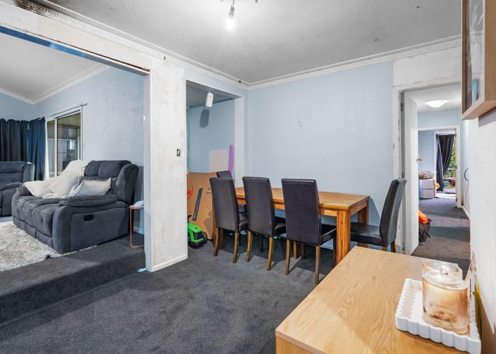  at 24 Staveley Street, Avonhead, Christchurch City, Canterbury