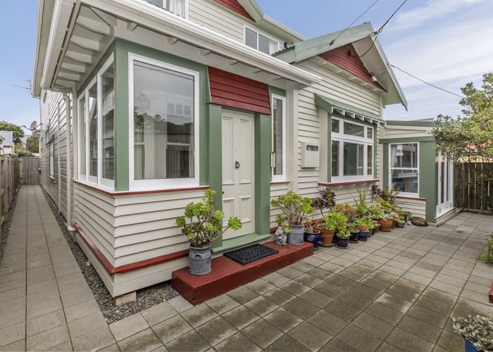  at 159 Onepu Road, Lyall Bay, Wellington