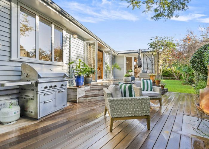  at 56 Taylor Road, Mangere Bridge, Manukau City, Auckland