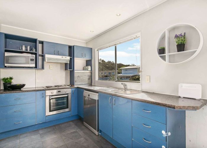  at 1/60 Simon Ellice Drive, Bayview, North Shore City, Auckland