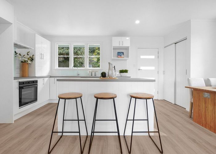  at 24 Glenview Terrace, Glenview, Hamilton, Waikato