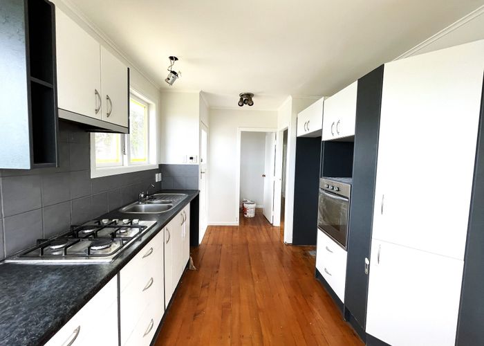  at 59 Roberts Rd, Te Atatu South, Waitakere City, Auckland