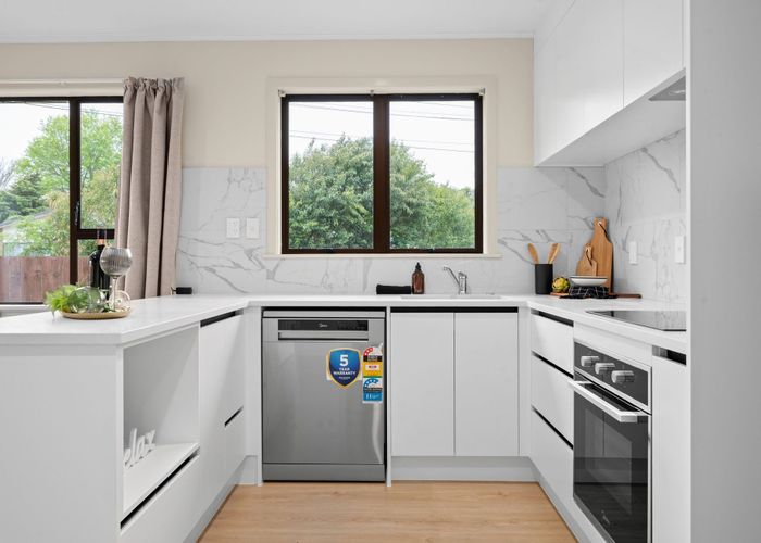  at 66 Southsea Crescent, Silverdale, Hamilton, Waikato