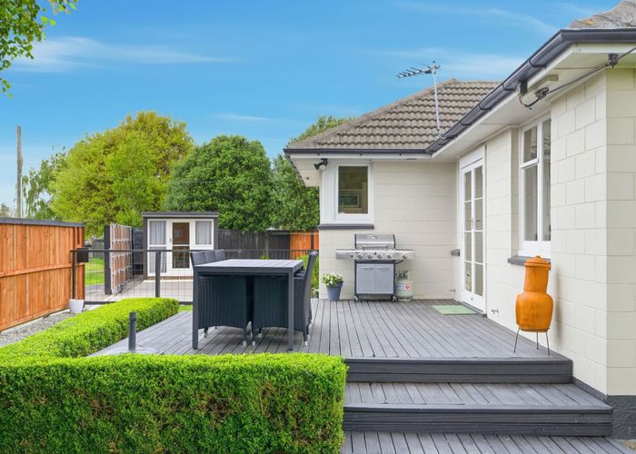  at 8 Dufek Crescent, Wigram, Christchurch City, Canterbury