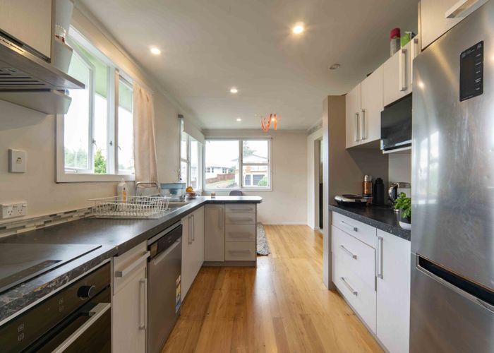  at 3 Te Anau Place, Glenview, Hamilton, Waikato