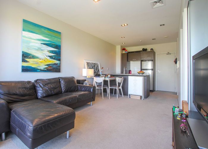  at B 304/130 Anzac Street, Takapuna, Auckland