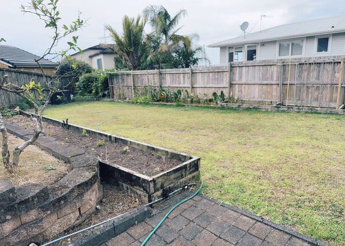  at 5 Currey Crescent, Milford, North Shore City, Auckland
