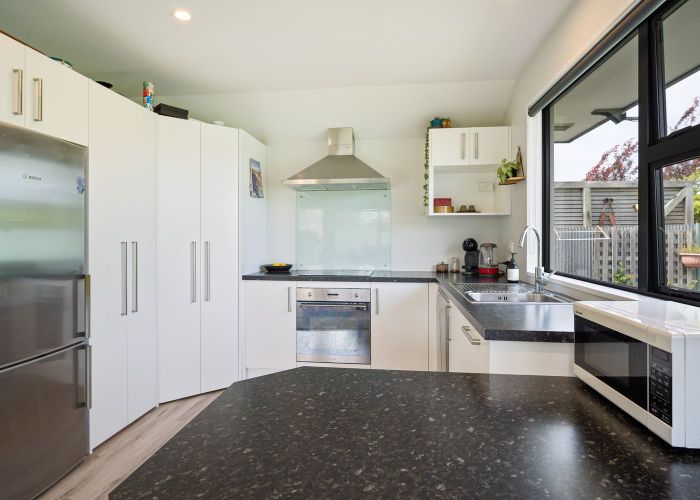  at 1/487 Pages Road, Bexley, Christchurch