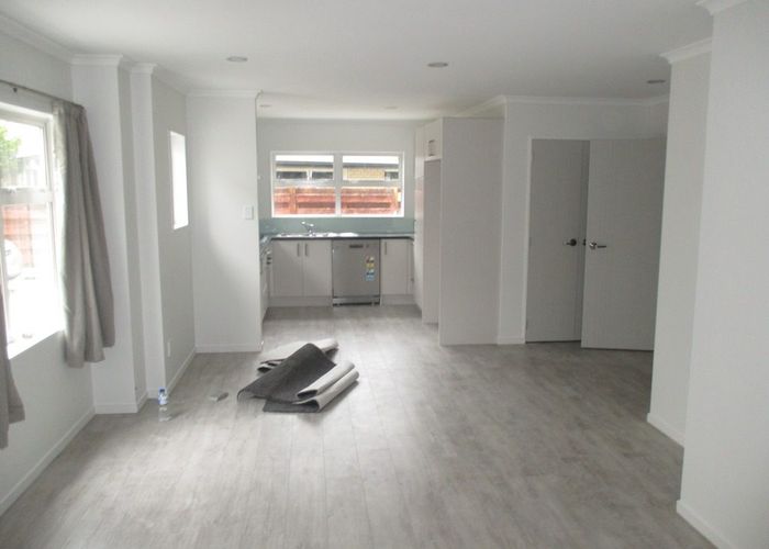  at 3/21 Greensboro Street, Hamilton East, Hamilton