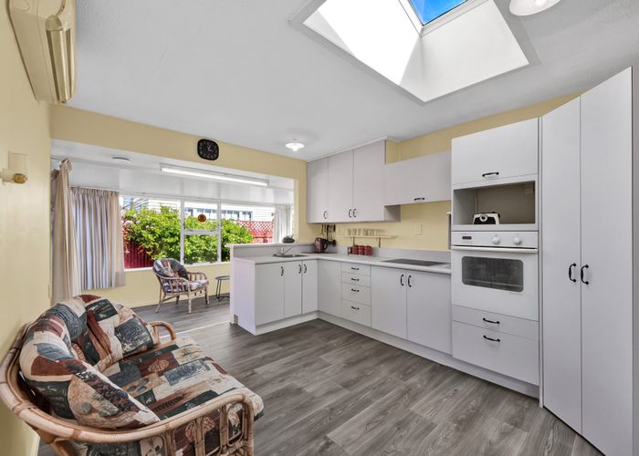  at 3/126 Stanmore Road, Linwood, Christchurch City, Canterbury