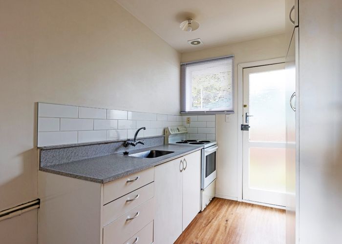  at 2/53 Grenville Street, Waltham, Christchurch City, Canterbury