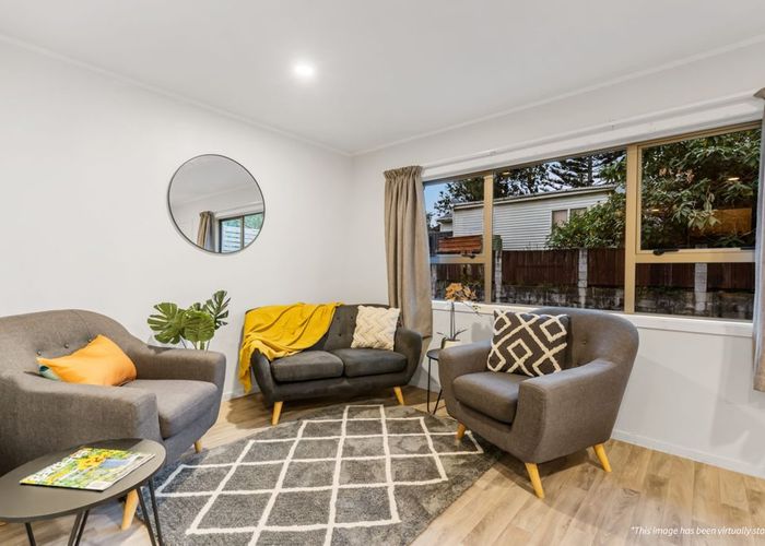  at 2/31 Bowater Place, Manurewa, Manukau City, Auckland