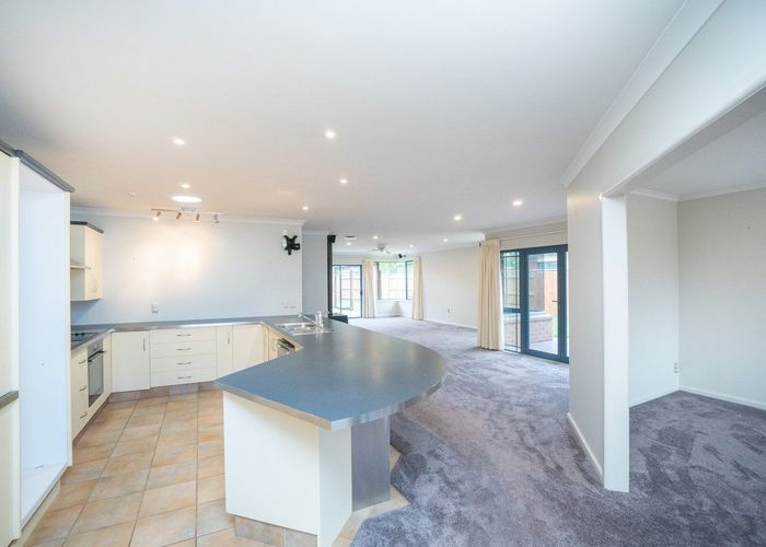  at 64 Royal Oak Drive, Kelvin Grove, Palmerston North