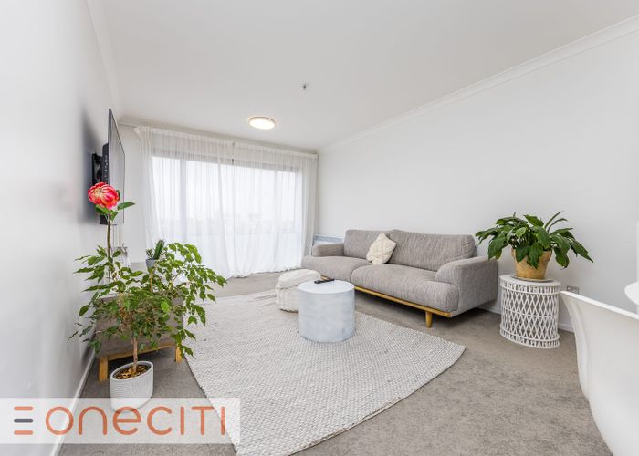  at 15x/15 Minnie Street, Eden Terrace, Auckland City, Auckland