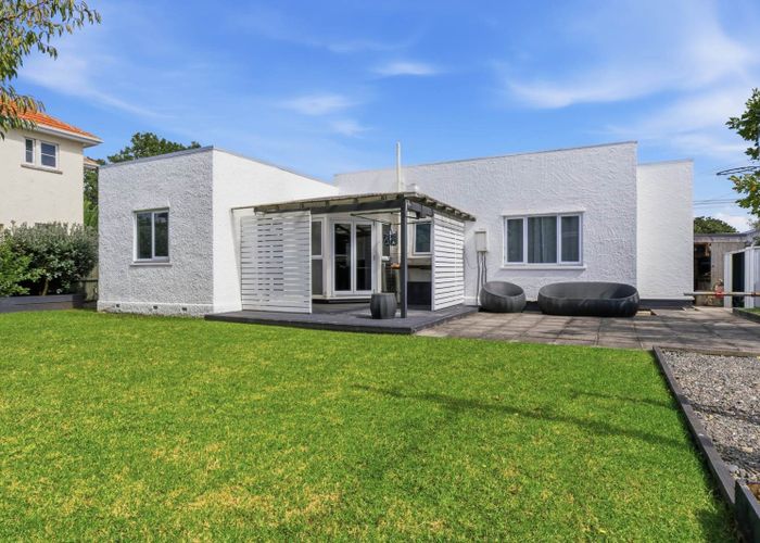  at 10 Wicklow Road, Devonport, North Shore City, Auckland