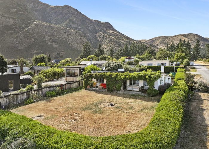  at 14 Denniston Road, Wanaka