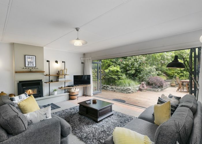  at 33 Wright Street, Wainuiomata, Lower Hutt