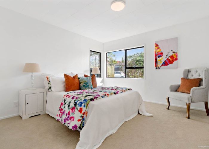  at 12 Penruddocke Road, Half Moon Bay, Manukau City, Auckland