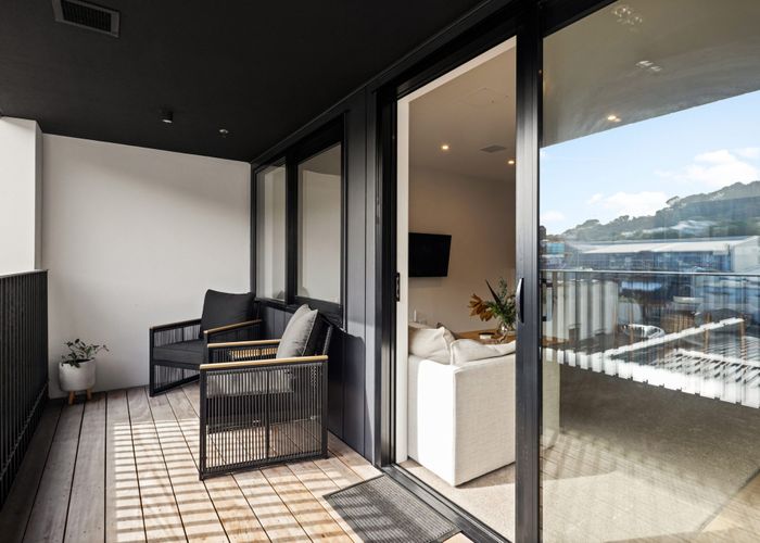  at 210/2 Onepu Road, Kilbirnie, Wellington, Wellington