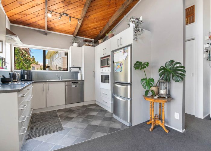  at 135 Eskdale Road, Birkdale, North Shore City, Auckland