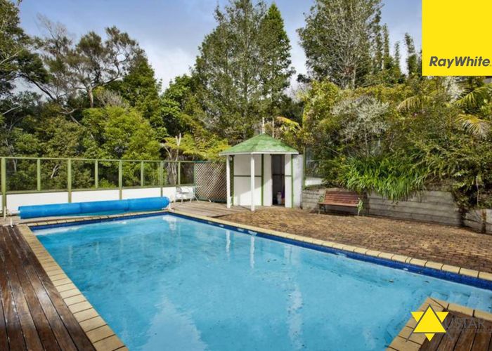  at 20 Portsea Place, Chatswood, North Shore City, Auckland