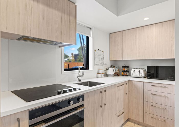  at 4/70 Brockworth Place, Riccarton, Christchurch City, Canterbury