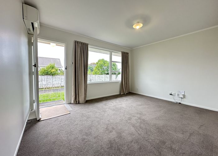  at 23 Blockhouse Bay Road, Avondale, Auckland