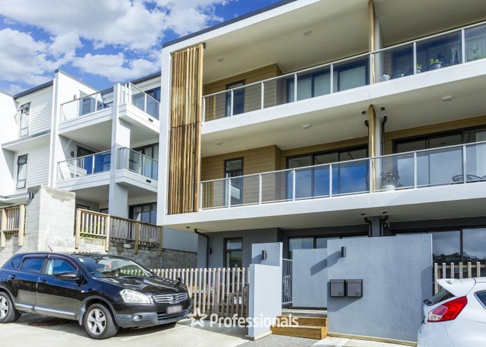  at 3/65 Tiketike Way, Brooklyn, Wellington