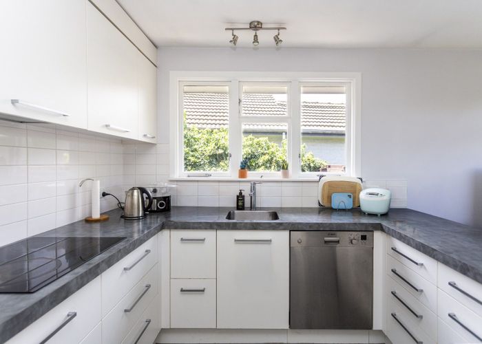  at 71 Mooray Avenue, Bishopdale, Christchurch City, Canterbury