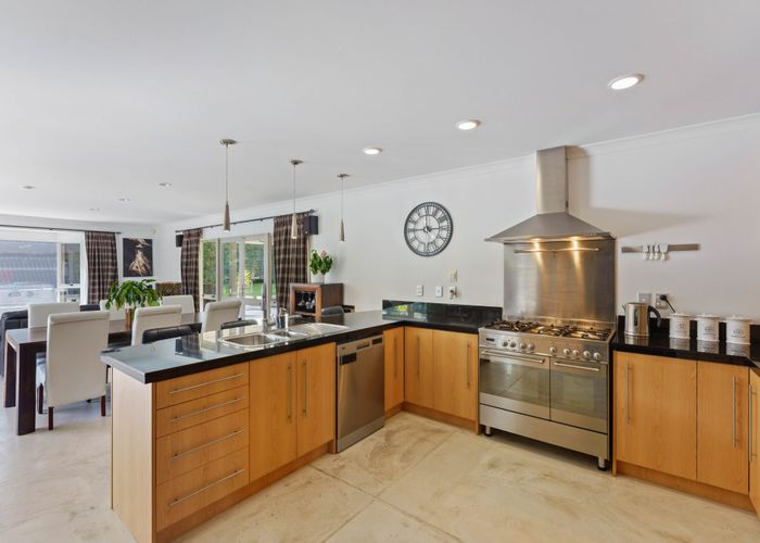  at 6 Rae Lane, Paraparaumu Beach, Paraparaumu