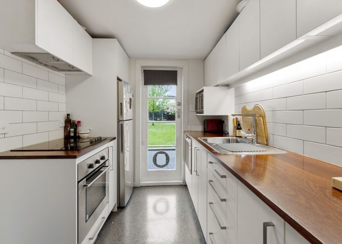  at 124 Nursery Road, Phillipstown, Christchurch